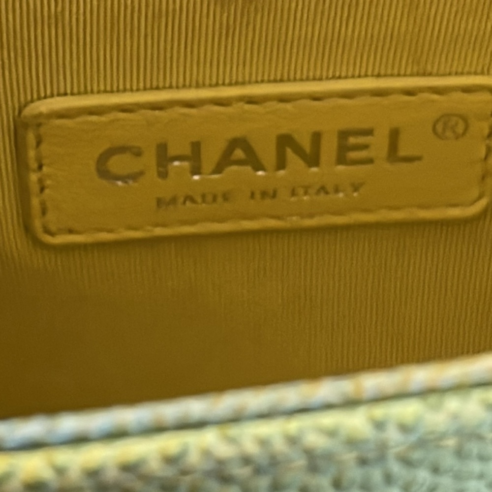 Chanel Medium 2017 Rainbow Boy Bag Perfect Colors! 🌈 - Picture 11 of 16